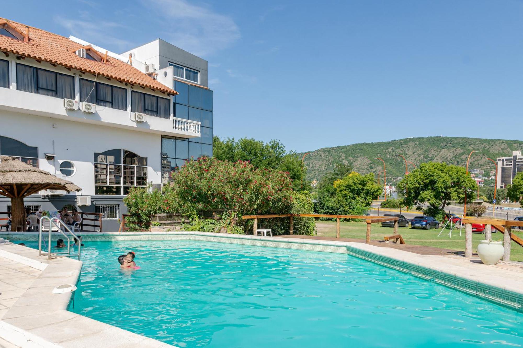 Hotel El Condado Villa Carlos Paz Exteriér fotografie